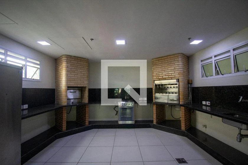 Apartamento mobiliado com 3 quartos e 93 m² — photo 50