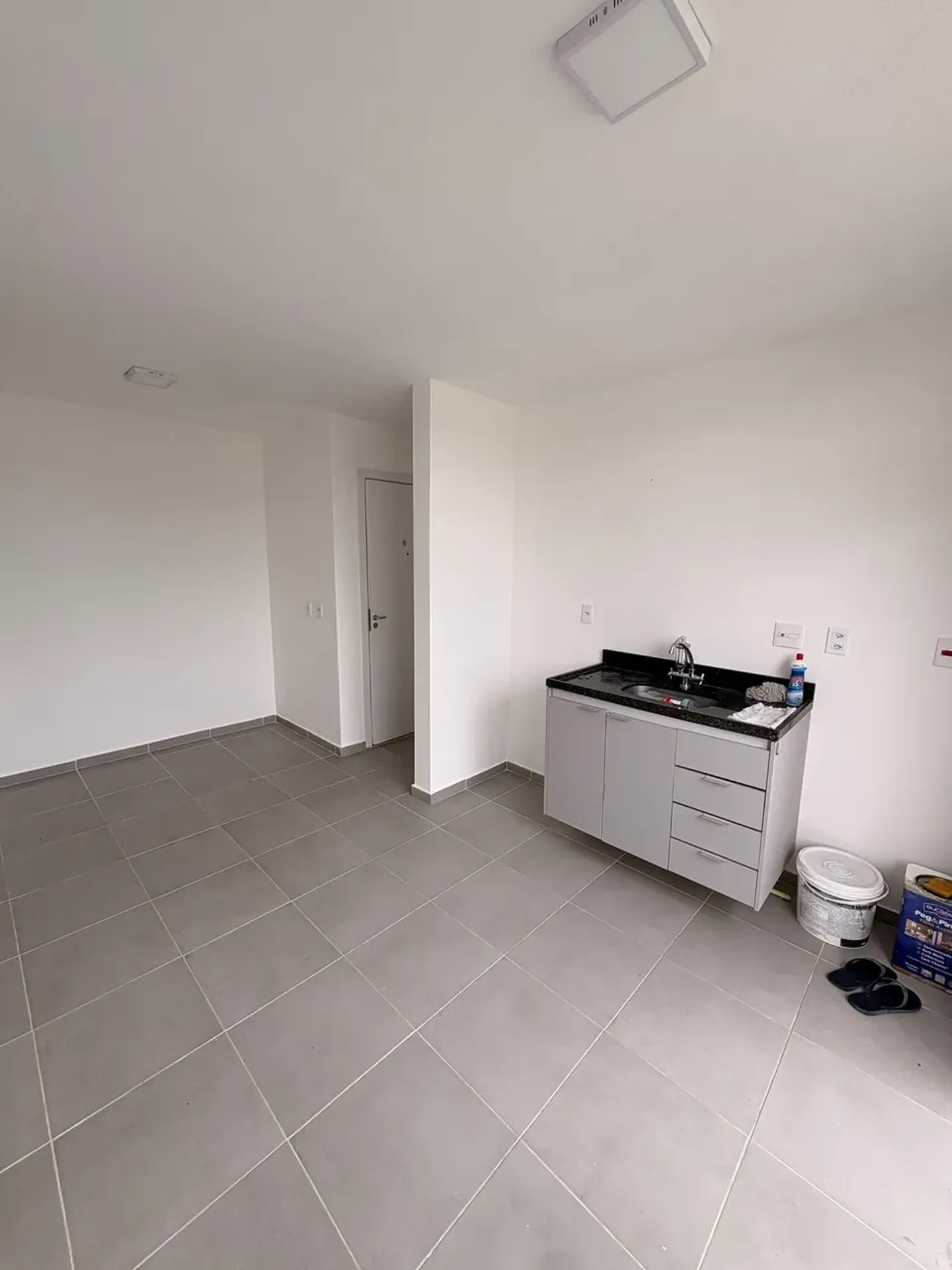 Mountain view in a one-bedroom apartment, 35 m² — photo 8