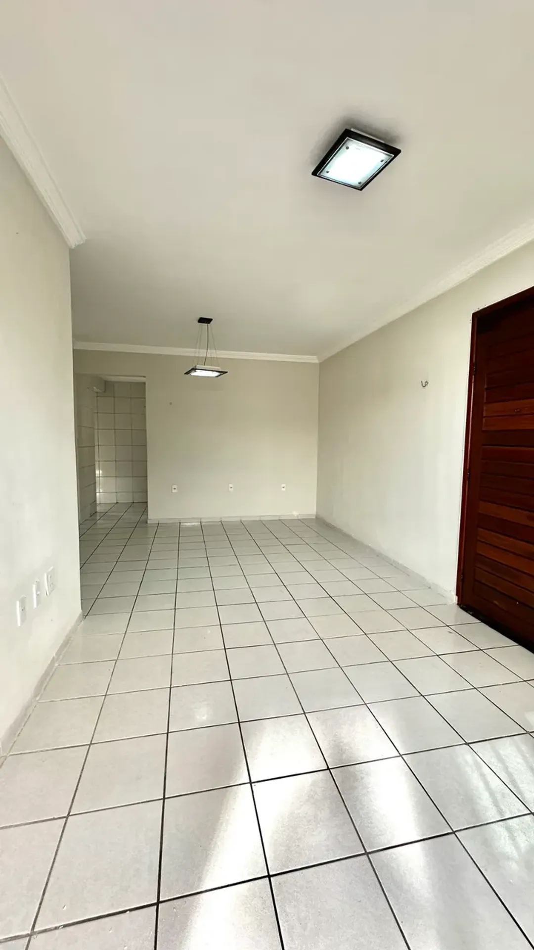 Квартира: 3 спальні, 1 з власною ванною кімнатою, 78 м² — photo 15