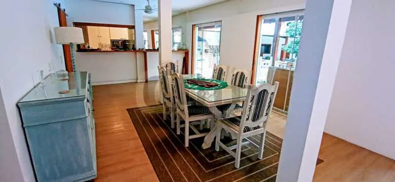 Casa térrea de 350 m² com 6 quartos e 5 suítes — photo 12