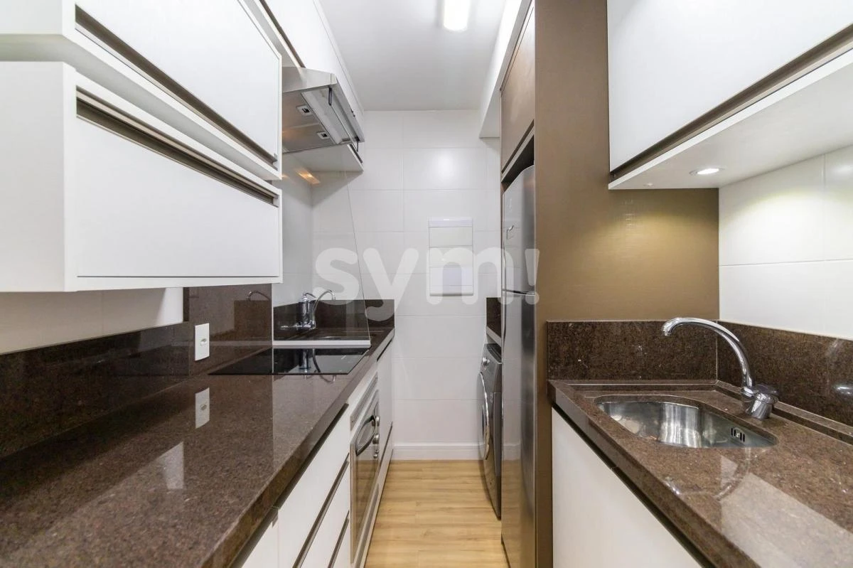 Furnished 1-bedroom apartment with balcony and 55 m² — photo 41