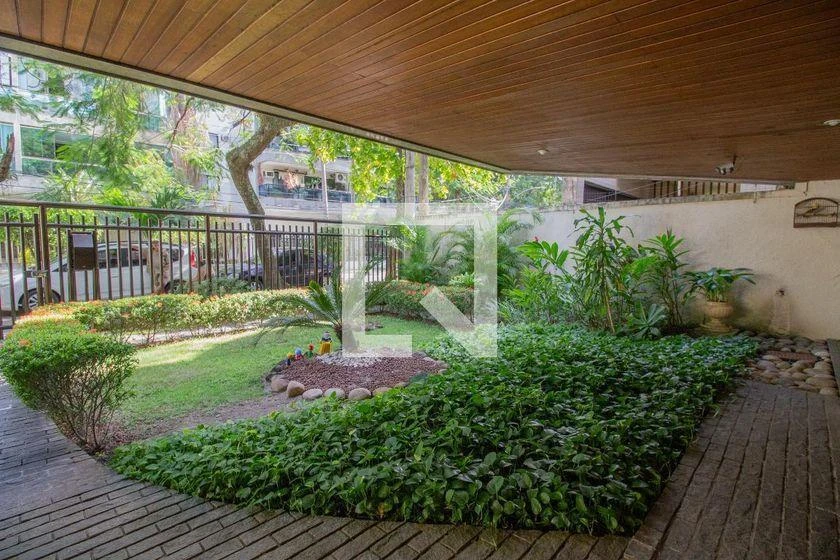 Furnished 81 m² apartment with 2 bedrooms and en-suite — photo 41