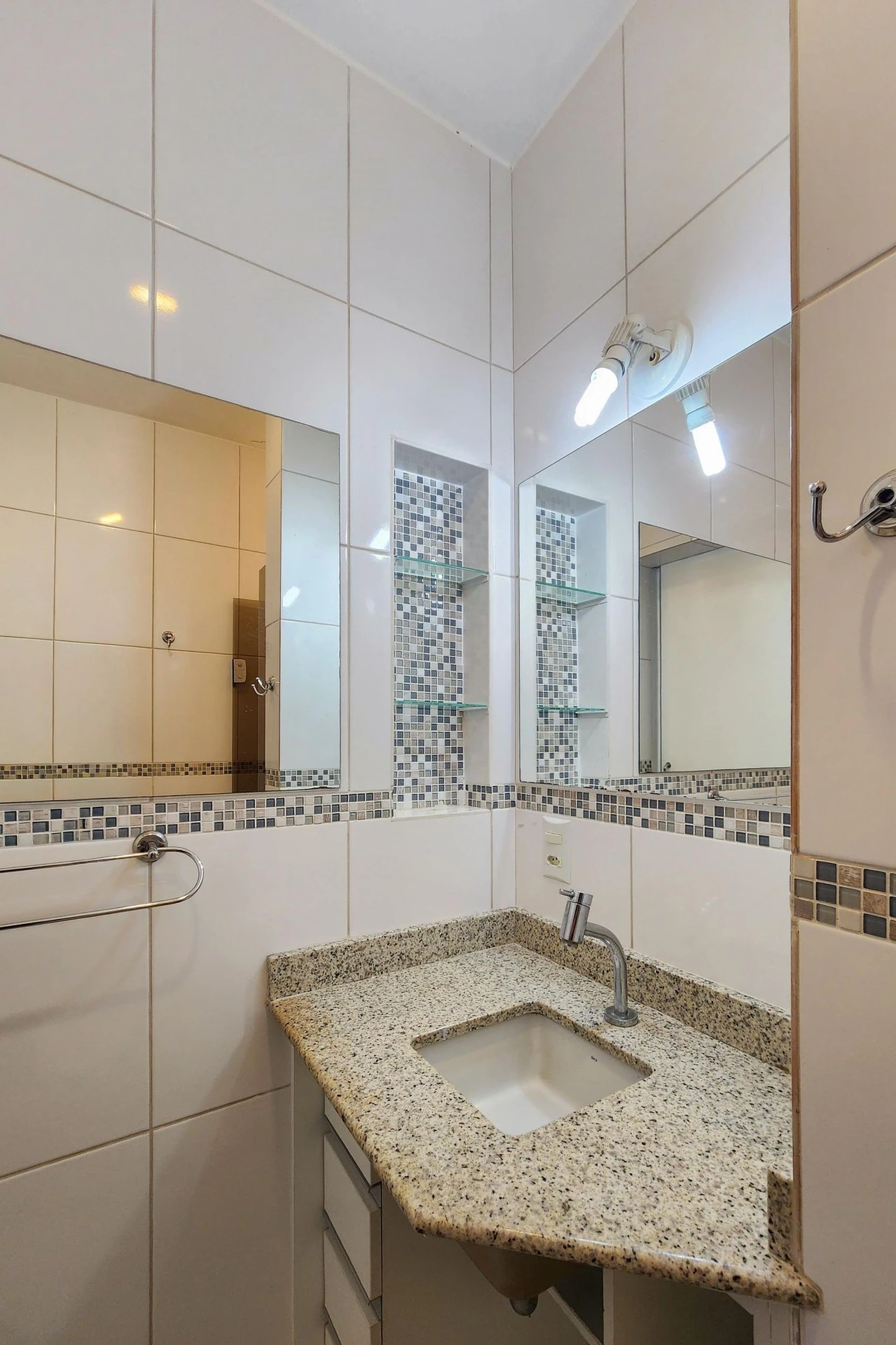 Private BBQ in a 3-bedroom apartment, 127 m² — photo 41
