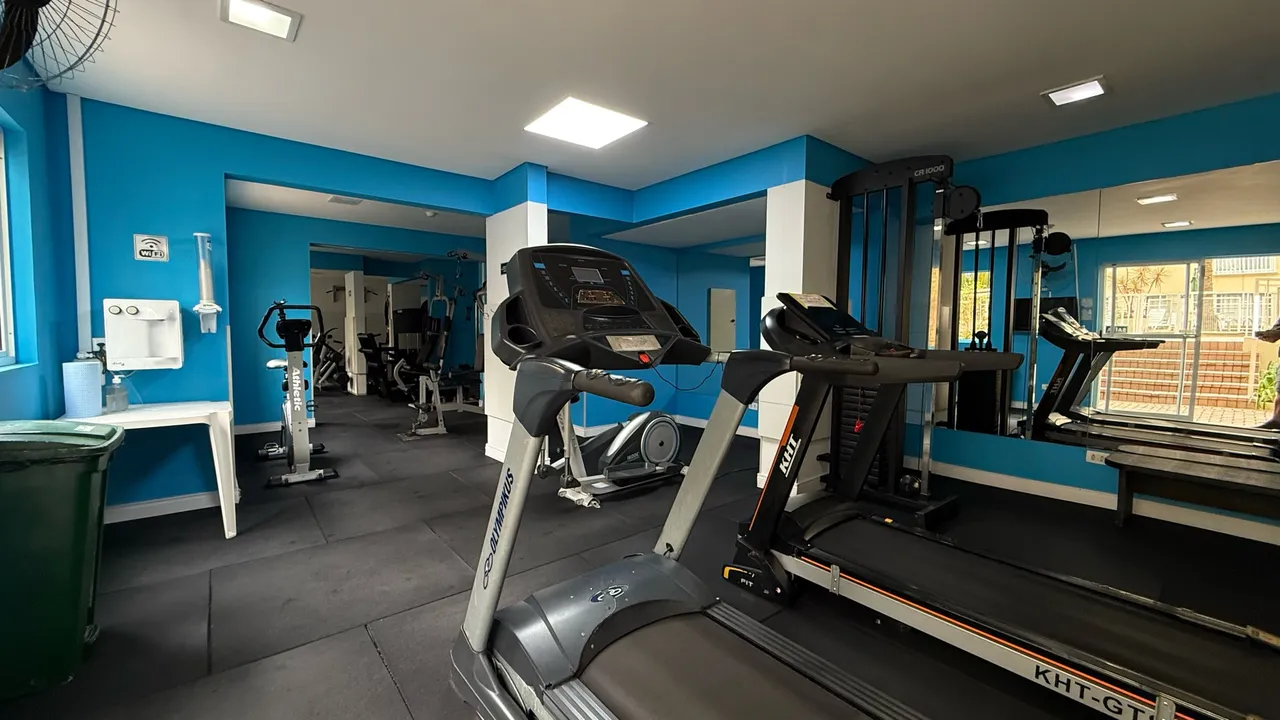 Apartamento de 3 quartos em condomínio com academia — photo 2