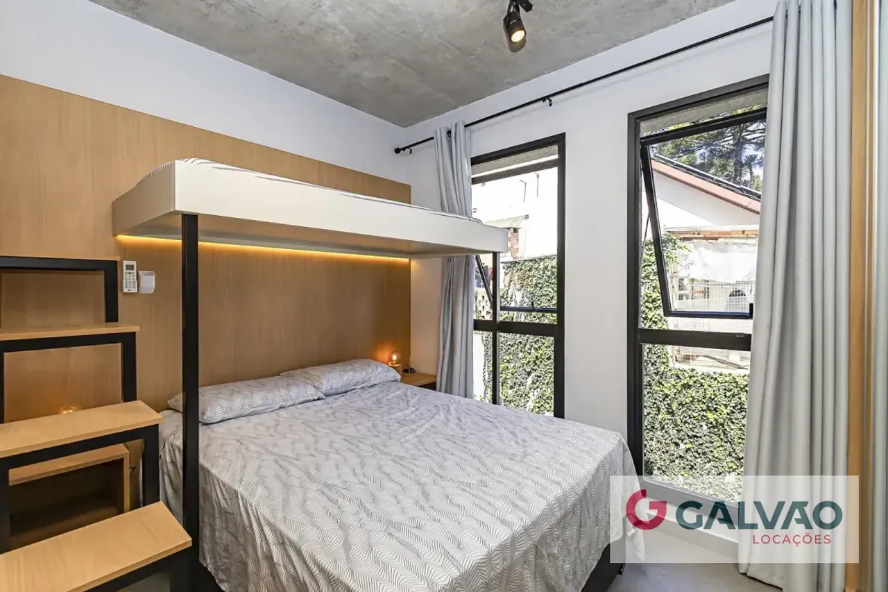 Furnished apartment with 1 bedroom and parking