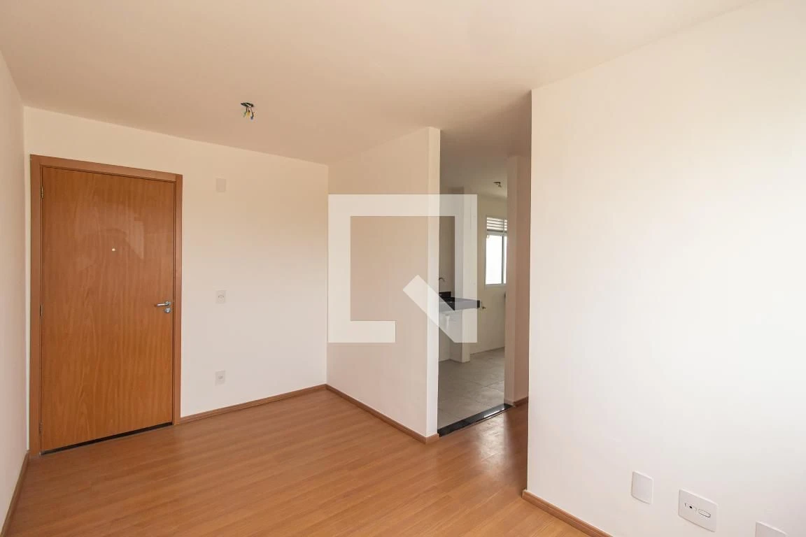 2-bedroom apartment in a building with a pool — photo 3