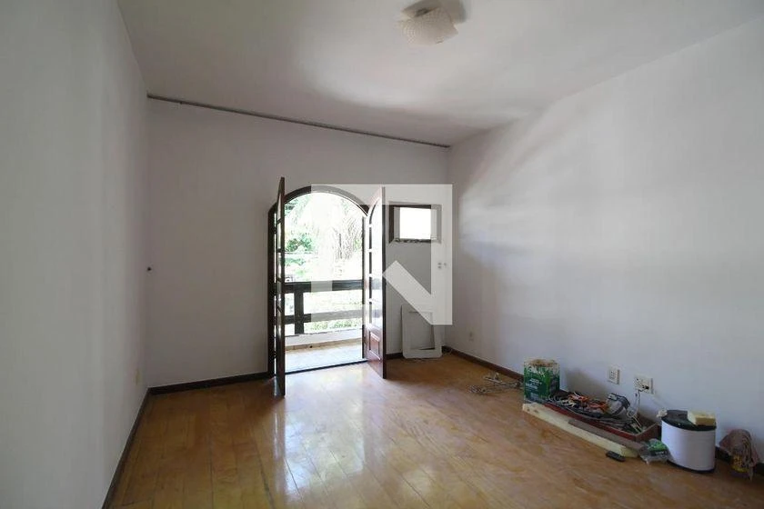 4-bedroom house with a home office in Rio de Janeiro — photo 8