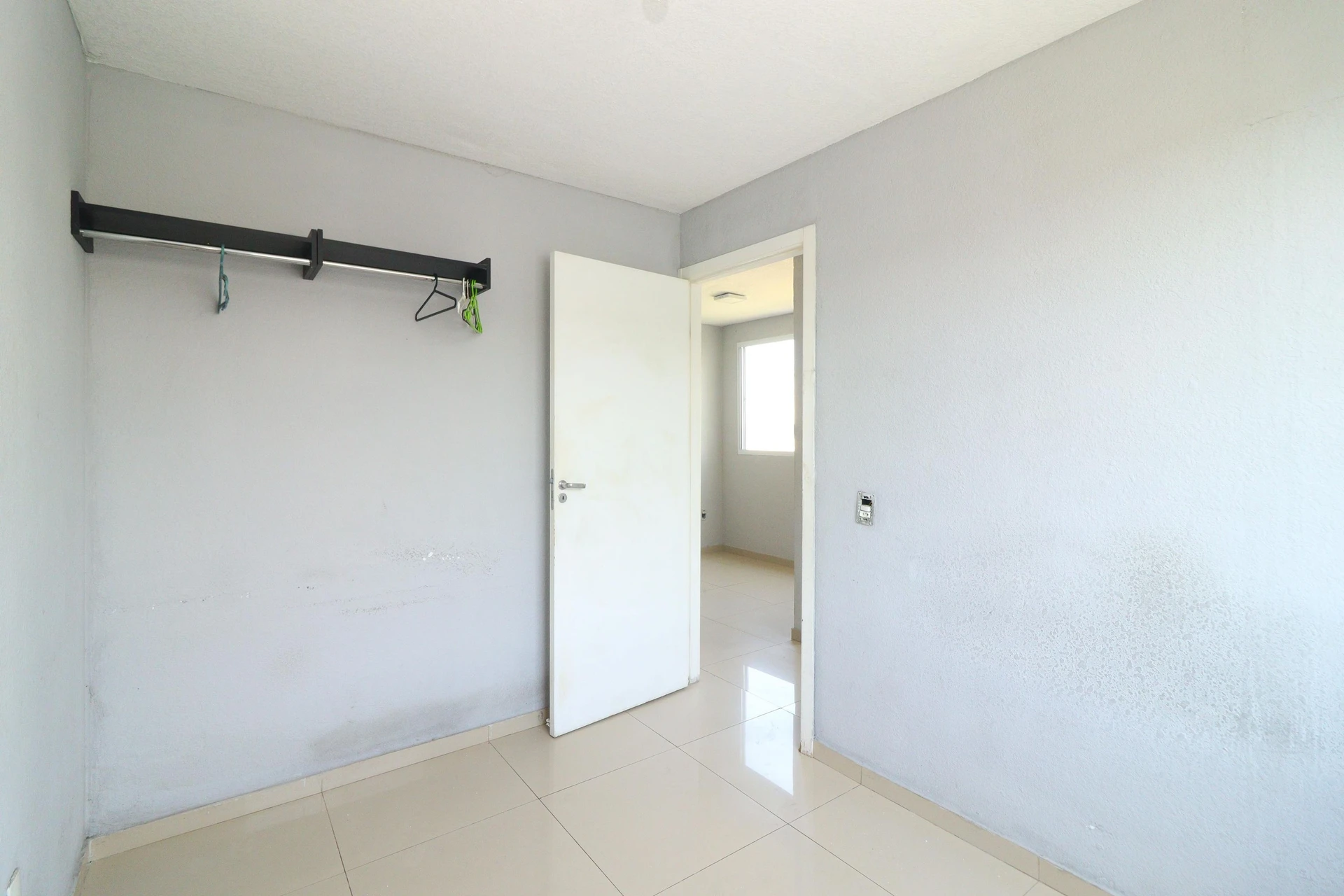 2-bedroom apartment with a home office — photo 25