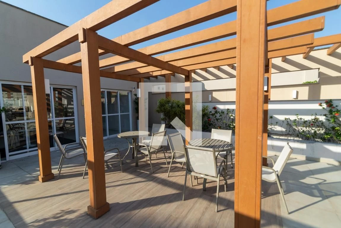 Apartamento com 2 quartos e varanda — photo 15