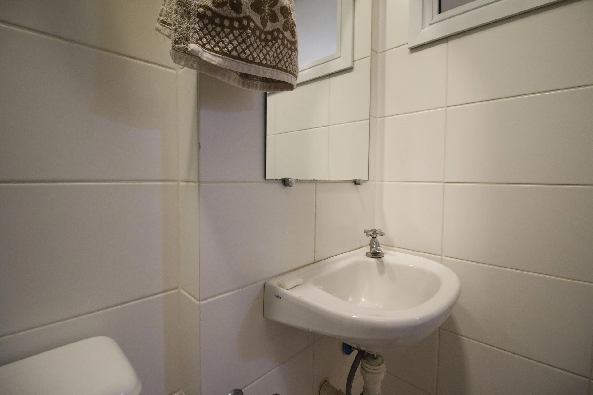 Furnished house, 230 m², with a glass-enclosed balcony — photo 61