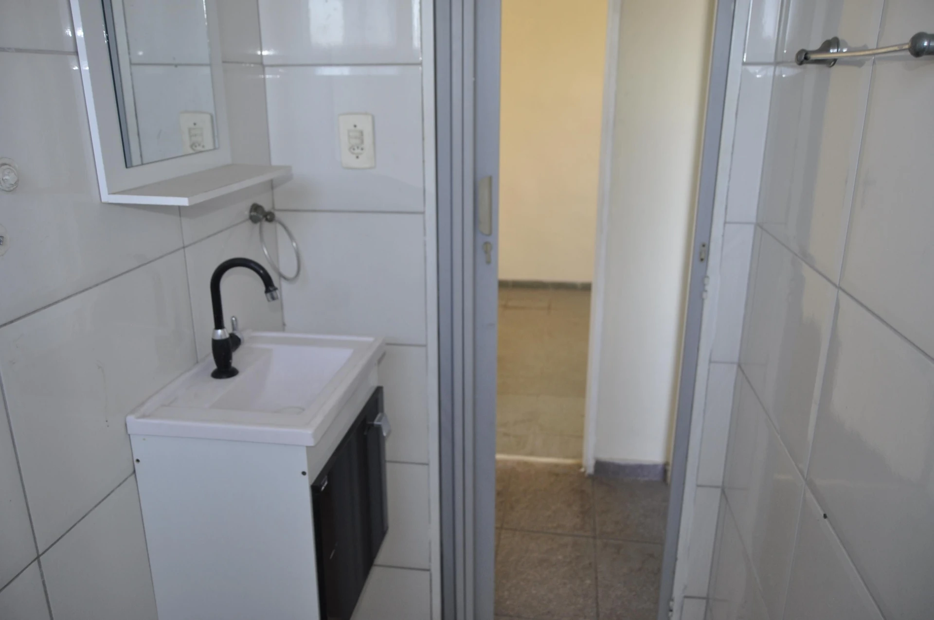 Apartamento sin amueblar con 2 dormitorios y 1 plaza — photo 25