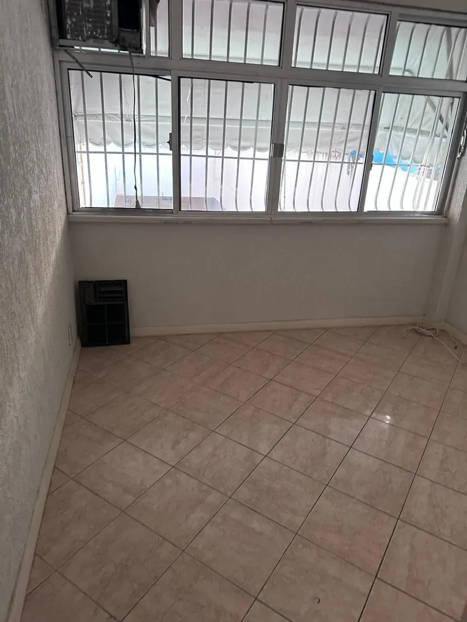 71 m² apartment with 1 bedroom and 3 bathrooms — photo 3