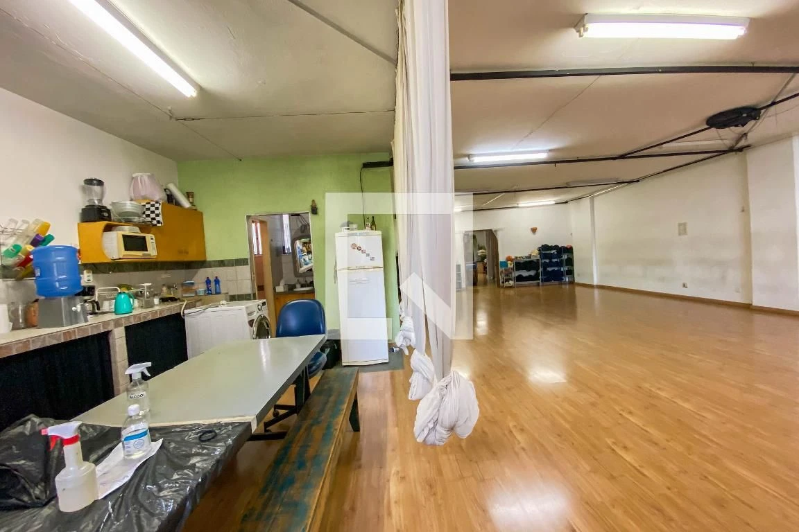 Apartamento para alugar com 2 quartos e 2 banheiros — photo 2
