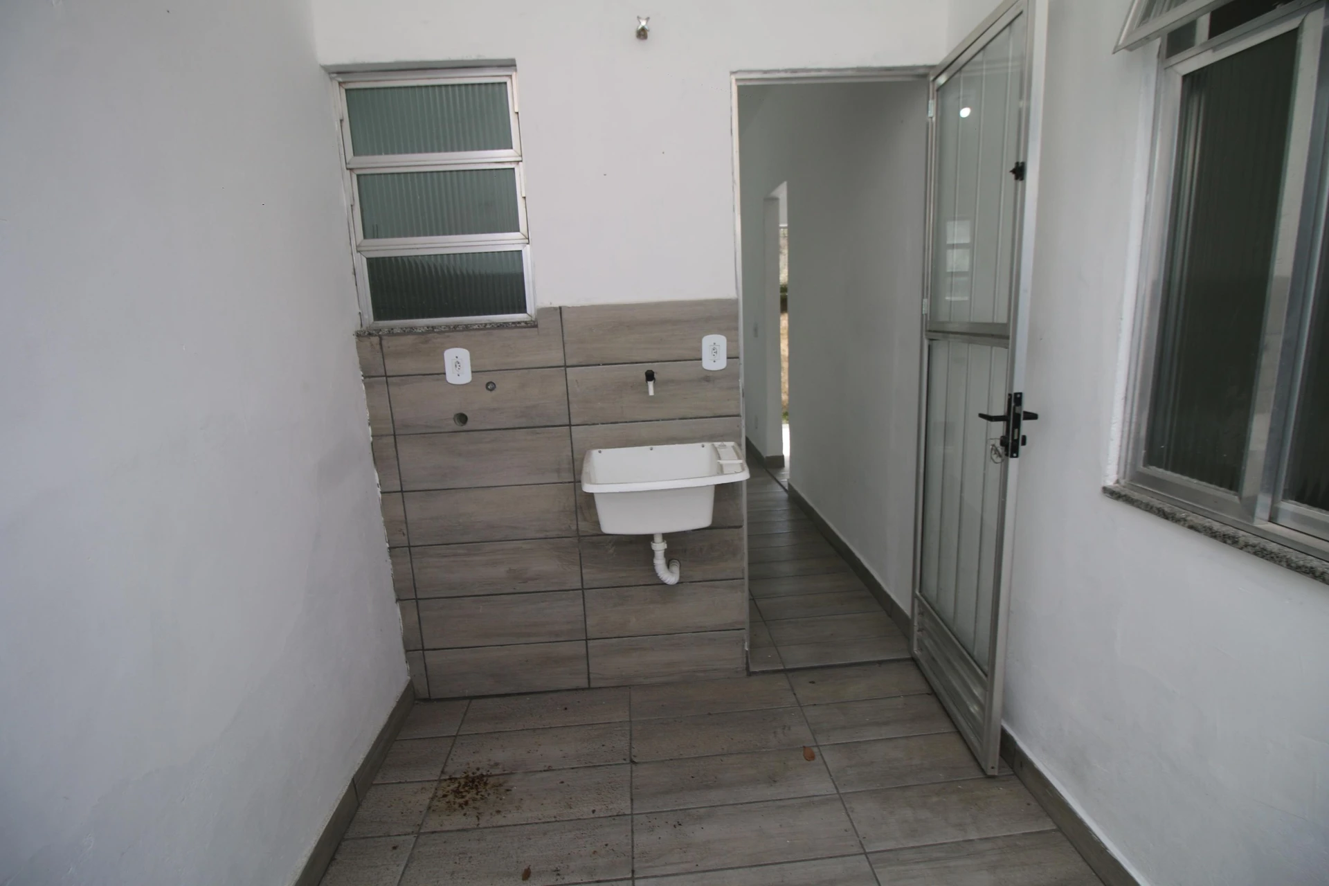 Casa de 35 m² e 1 quarto, Vigário Geral — photo 10