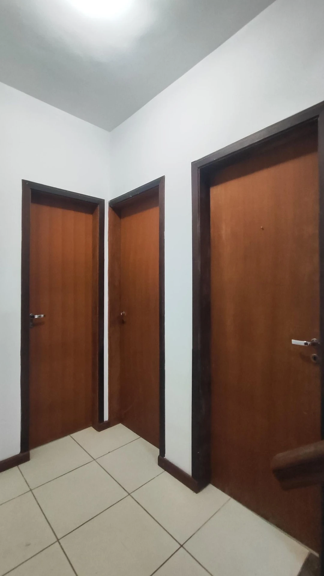 House with 3 bedrooms, 1 en-suite and 4 bathrooms — photo 6
