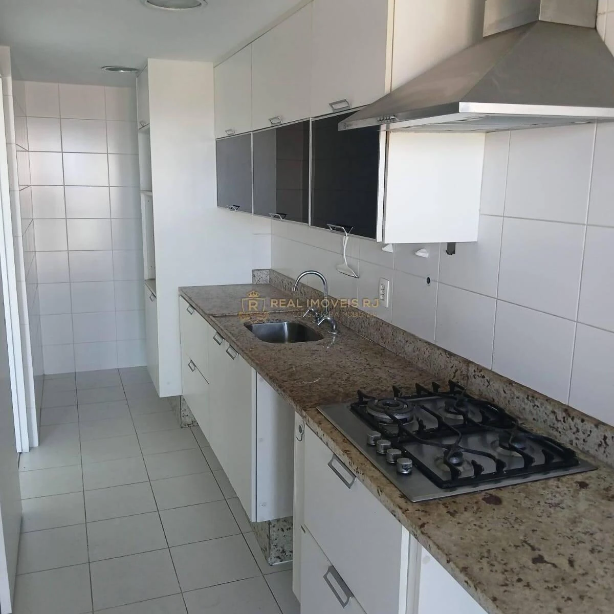 For rent: 3-bedroom apartment with 3 bathrooms and a balcony — photo 7