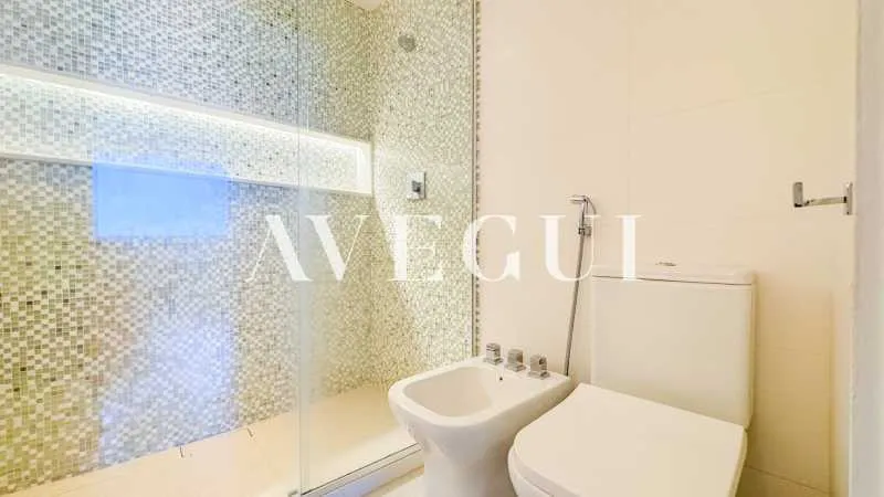 Furnished apartment, 110 m², with a jacuzzi — photo 17