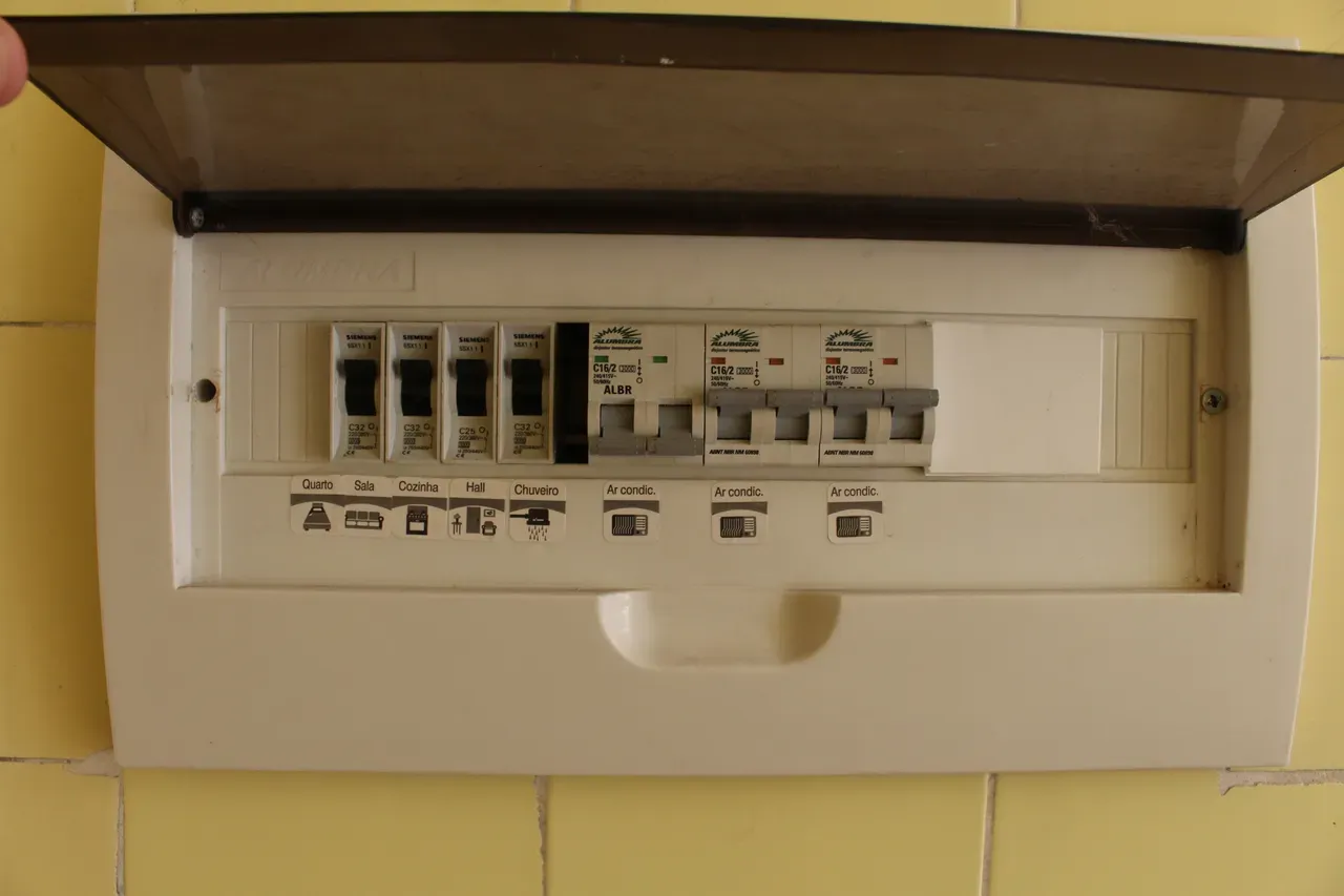 Apartamento de 2 quartos com cozinha fechada e suíte — photo 13