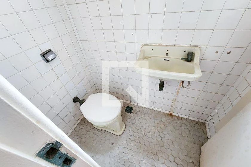 Casa de 630 m² com 5 quartos e 3 banheiros — photo 41