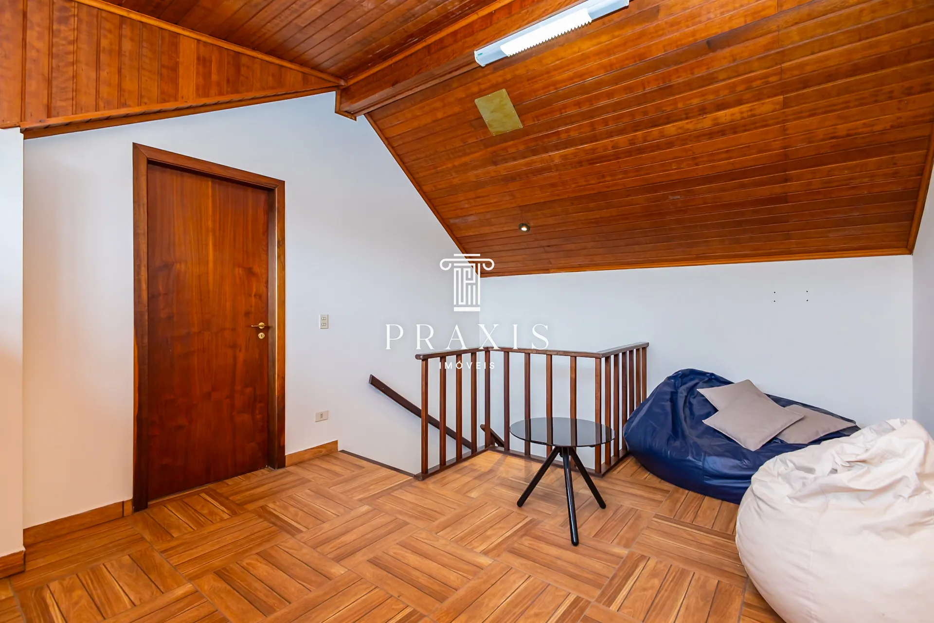 207 m² house with 5 bedrooms, 2 suites and 2 parking — photo 21