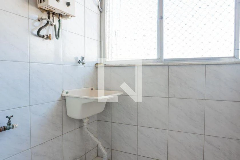 2-bedroom apartment with a mountain view in Rio de Janeiro — photo 17