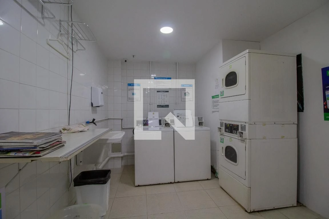 Washing machine in a 2-bedroom apartment, 70 m² — photo 40