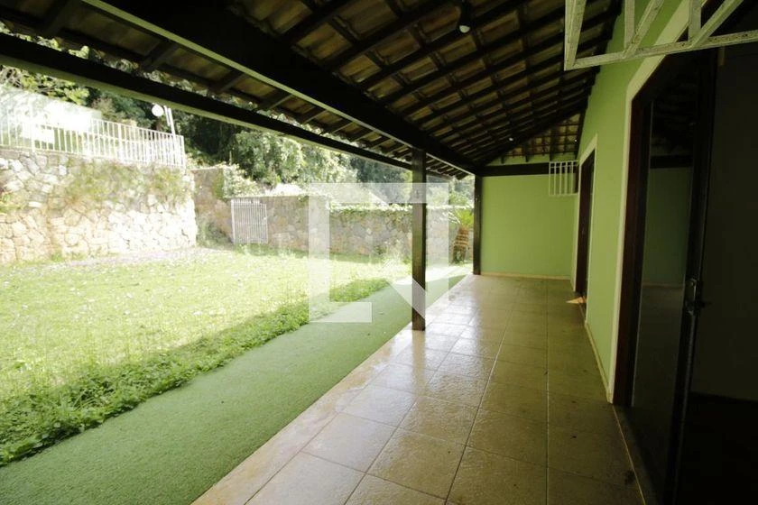 Casa de 700 m² com 3 quartos e 4 banheiros — photo 29