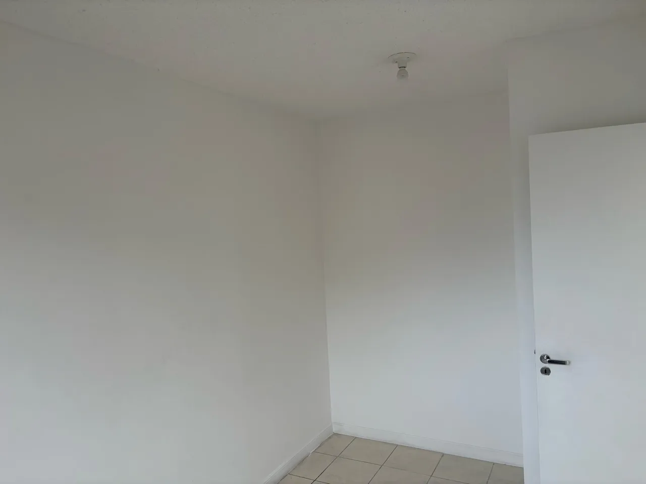 Mountain view in a 2-bedroom apartment, 48 m² — photo 11