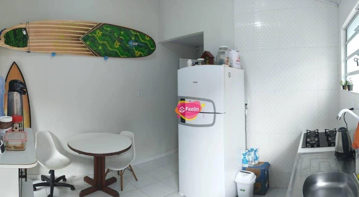 3-bedroom house with a washing machine in Florianópolis — photo 12