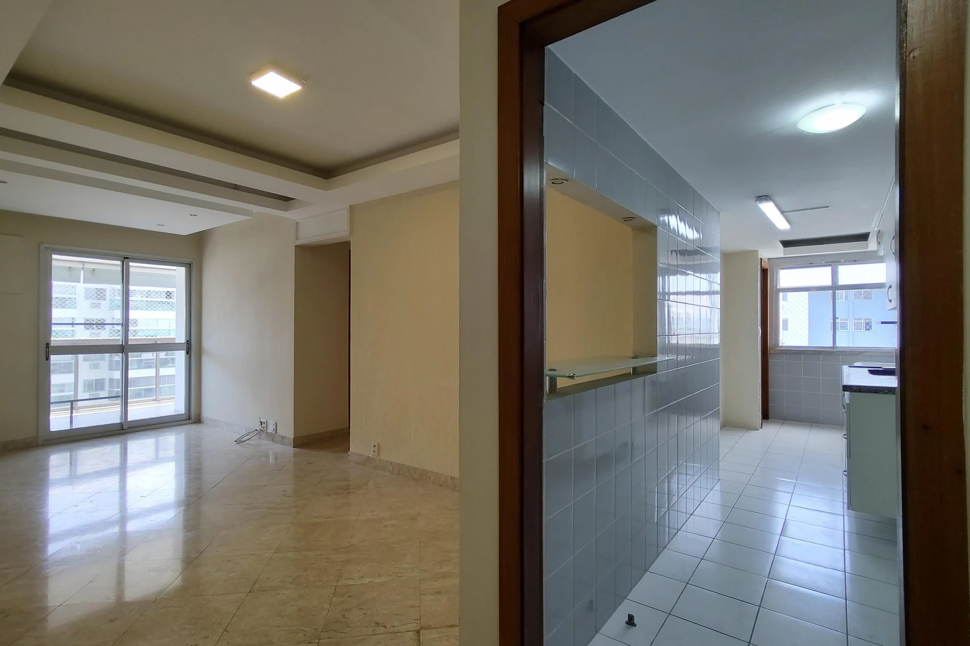 99 m² apartment with a water view and a washing machine — photo 7