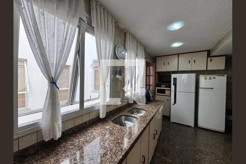 Duplex penthouse with 3 bedrooms and 254 m², 2 parking — photo 43
