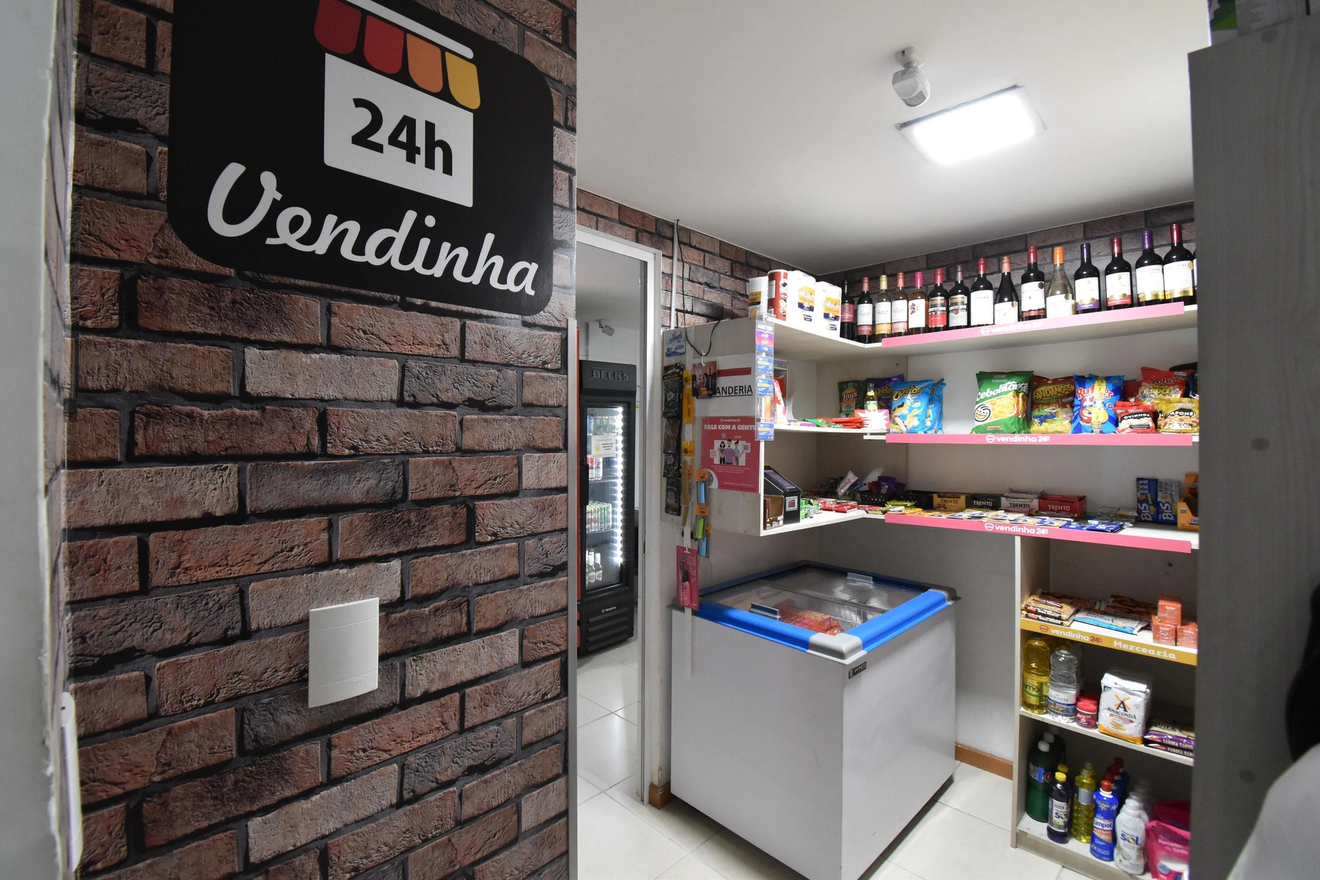 Furnished apartment, 52 m², with a washing machine — photo 10