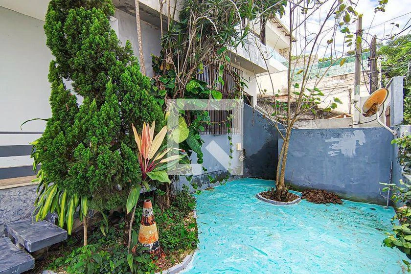 Duplex rental house with 6 bedrooms and 600 m² — photo 42