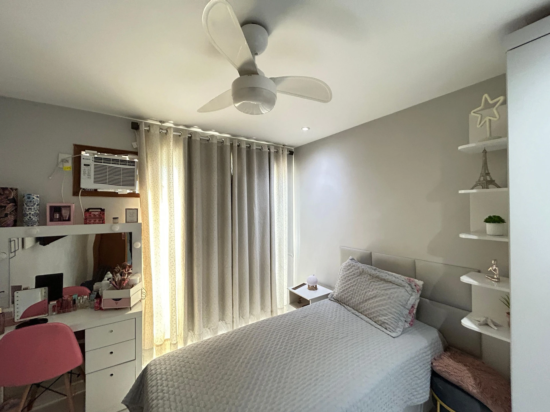Furnished house with 3 bedrooms and a gas stove kitchen — photo 16