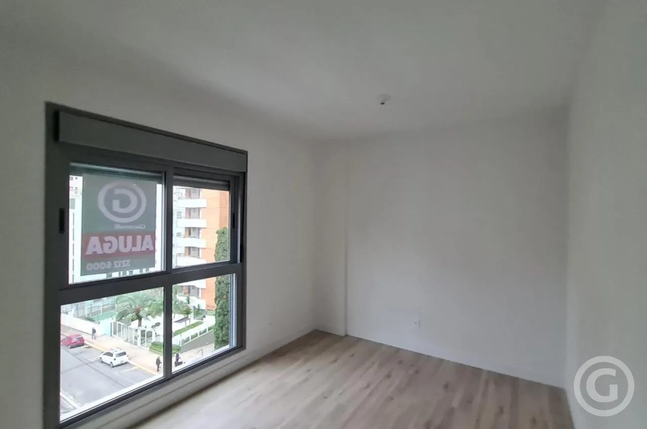 2-bedroom apartment, both with their own bathrooms, 74 m² — photo 9