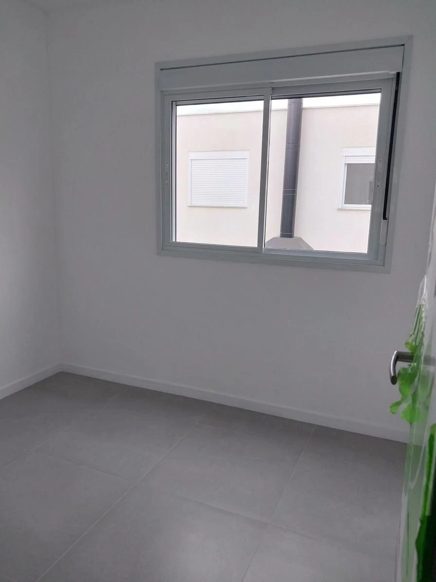 Unfurnished house with 3 bedrooms and 2 bathrooms — photo 21