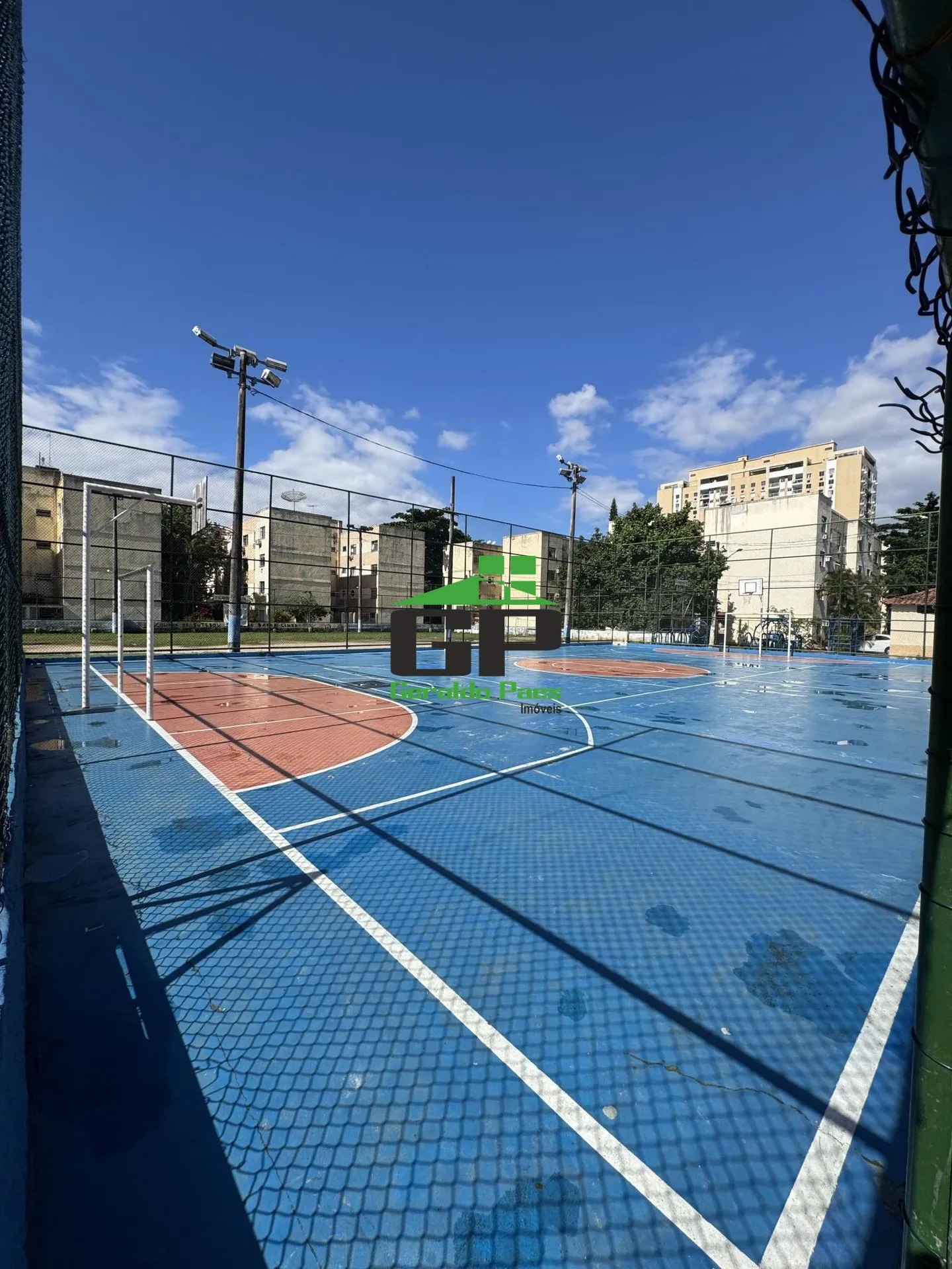 Apartamento de 2 quartos com 1 banheiro e vaga — photo 22