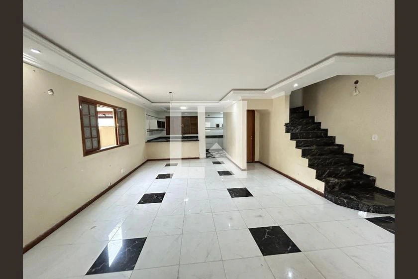 Casa para alugar com 3 quartos e jardim privativo — photo 2