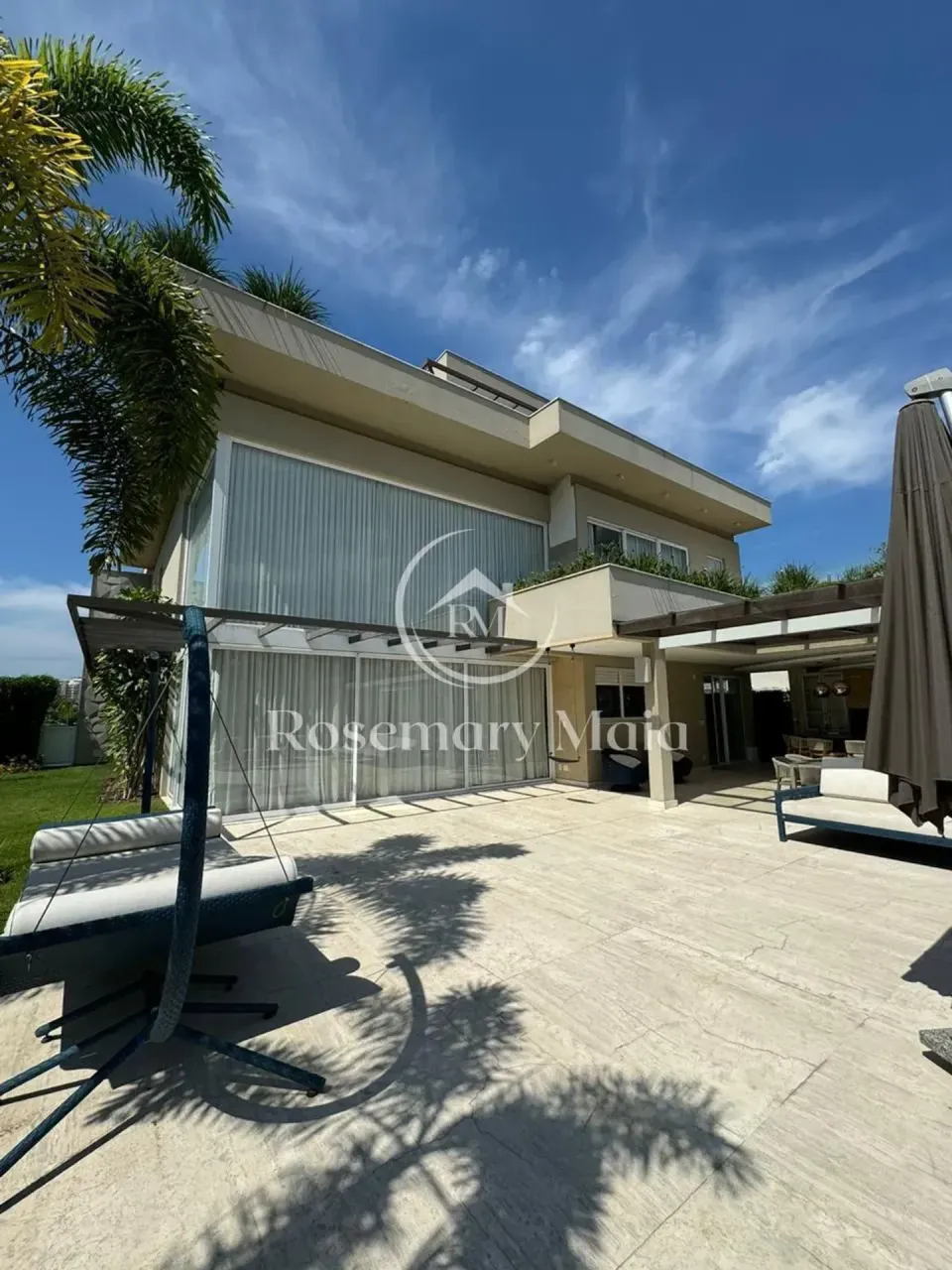 Furnished 1700 m² house with 5 bedrooms and open-plan kitchen — photo 14