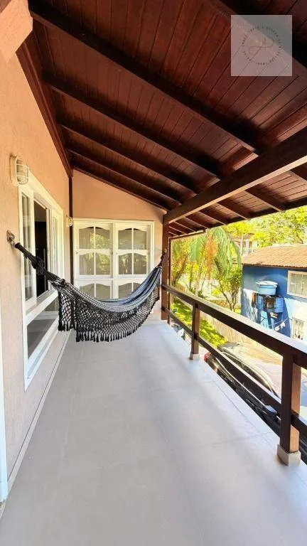 Furnished house with 3 bedrooms and 4 bathrooms — photo 25
