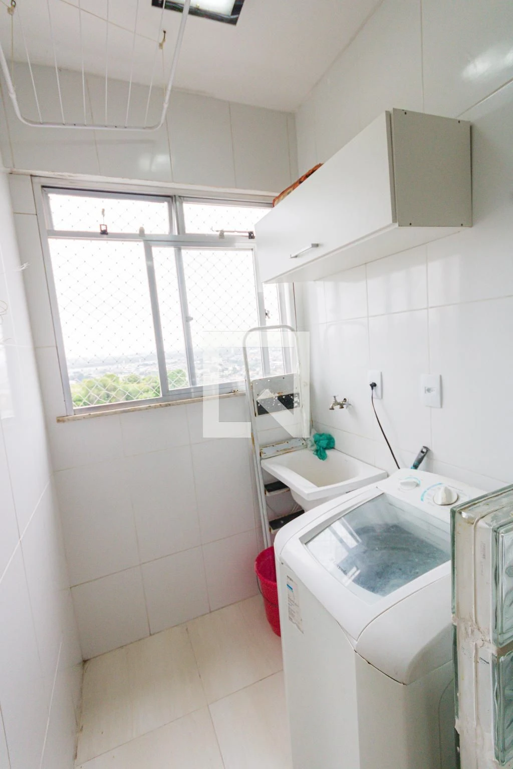 Furnished apartment with 2 bedrooms and a balcony — photo 23