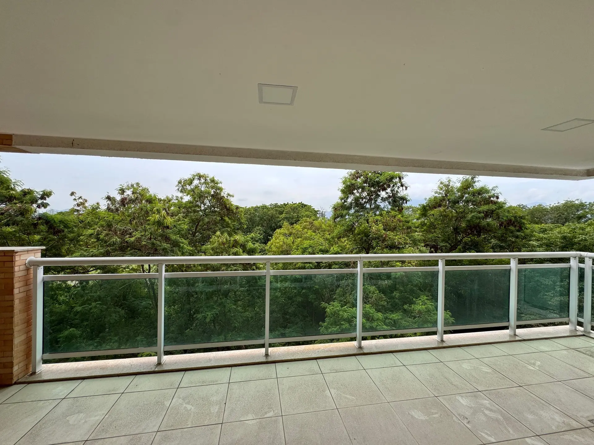 Furnished apartment, 158 m², with a water view — photo 45