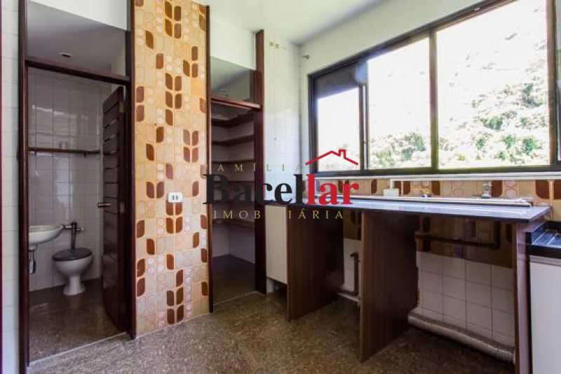 380 m² apartment with 4 en-suite bedrooms and 7 baths — photo 3