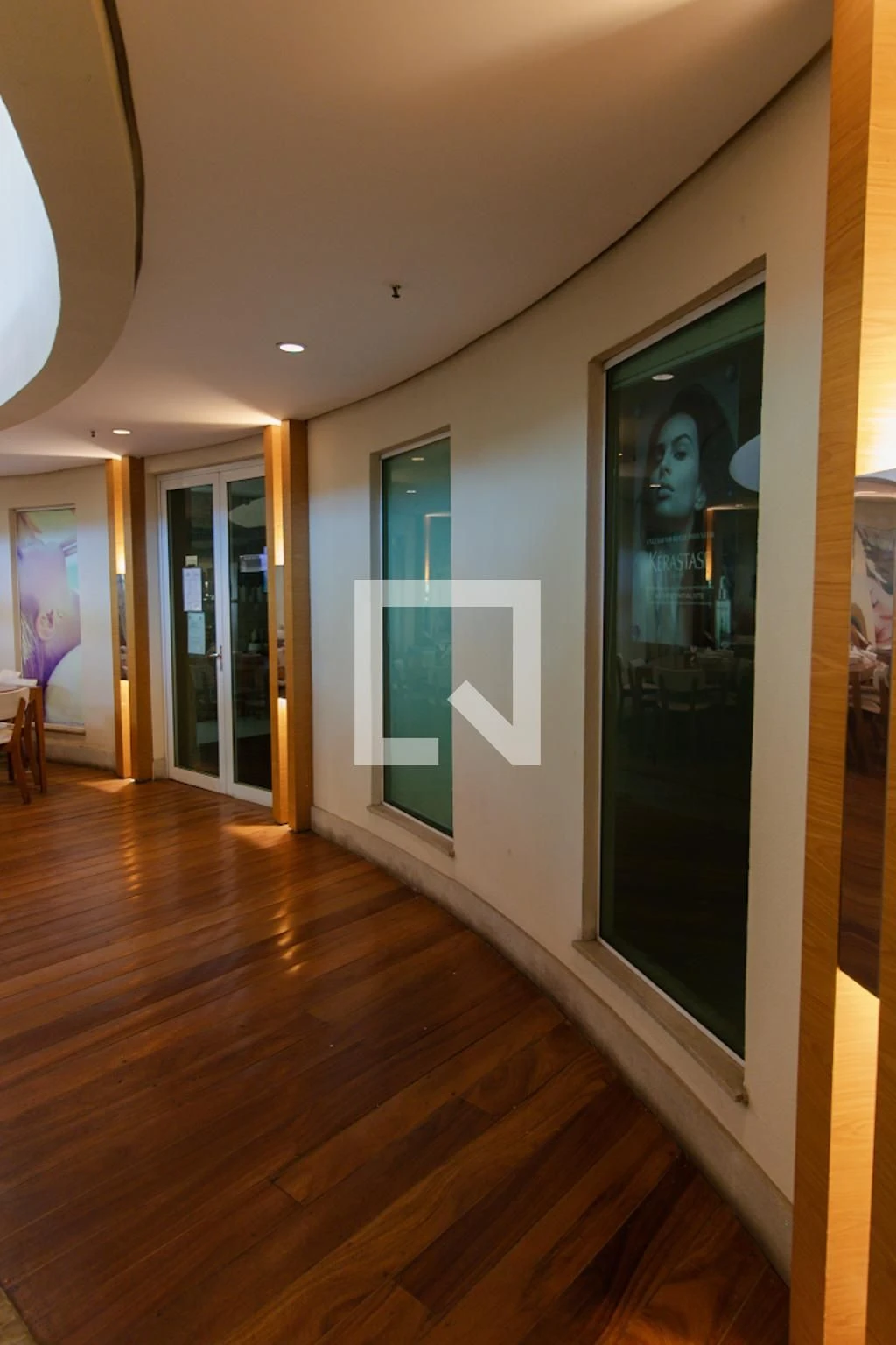 Mountain view in a 3-bedroom apartment, 107 m² — photo 17