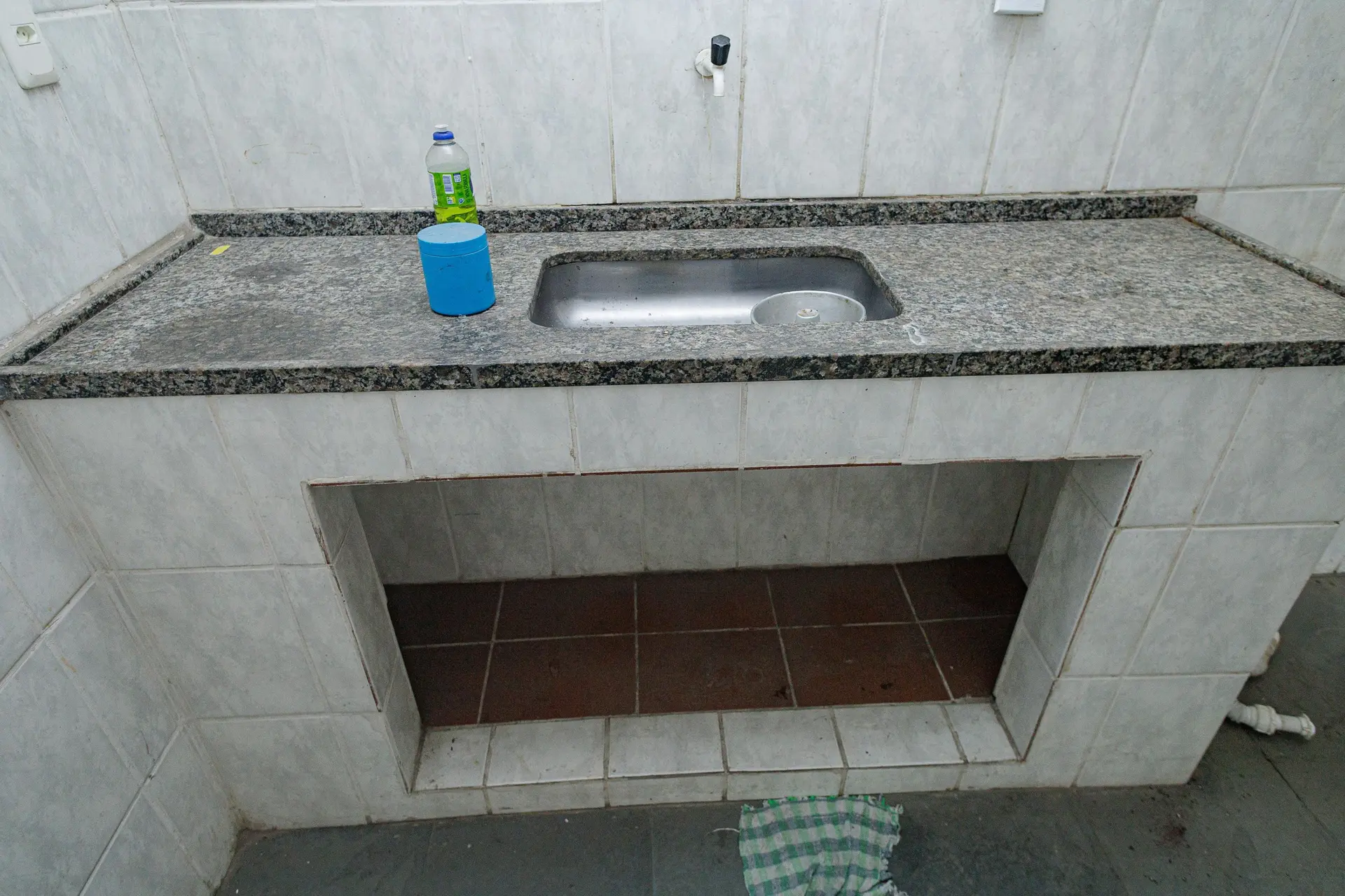 Apartamento para alugar com 2 quartos e cozinha separada — photo 7
