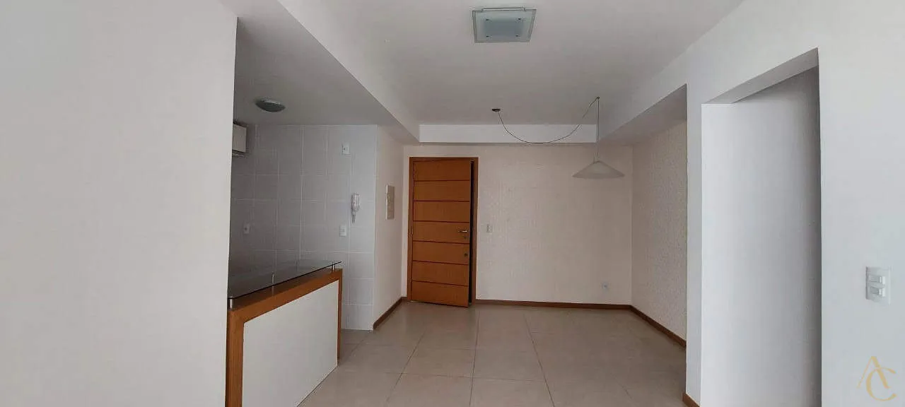 Furnished apartment with 2 en-suite bedrooms and gas kitchen — photo 15