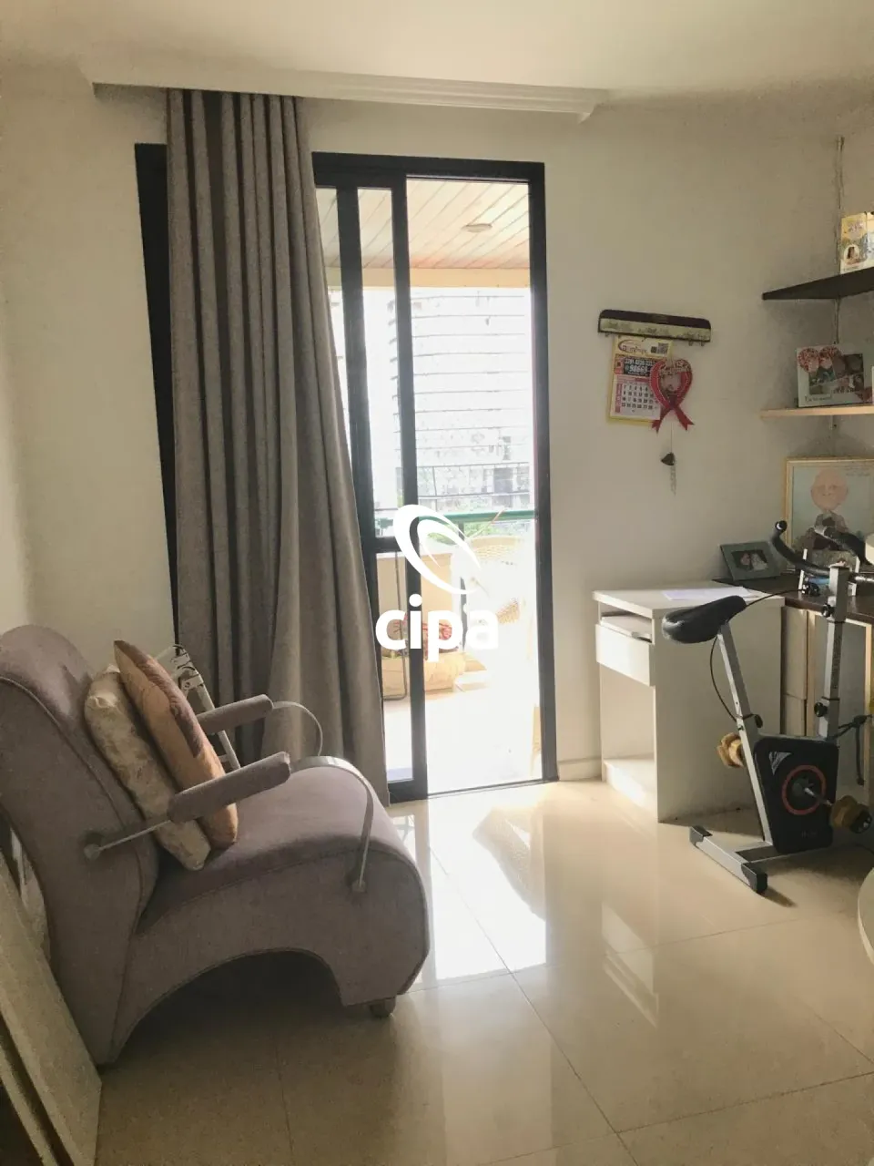 Apartamento mobiliado de 4 quartos e 3 banheiros com varanda — photo 17