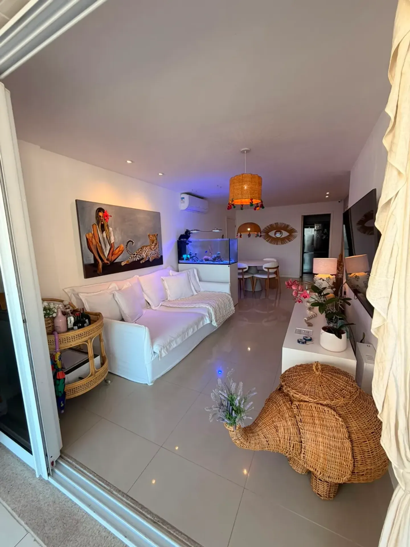 Furnished 115 m² apartment with 3 bedrooms and 3 baths — photo 21