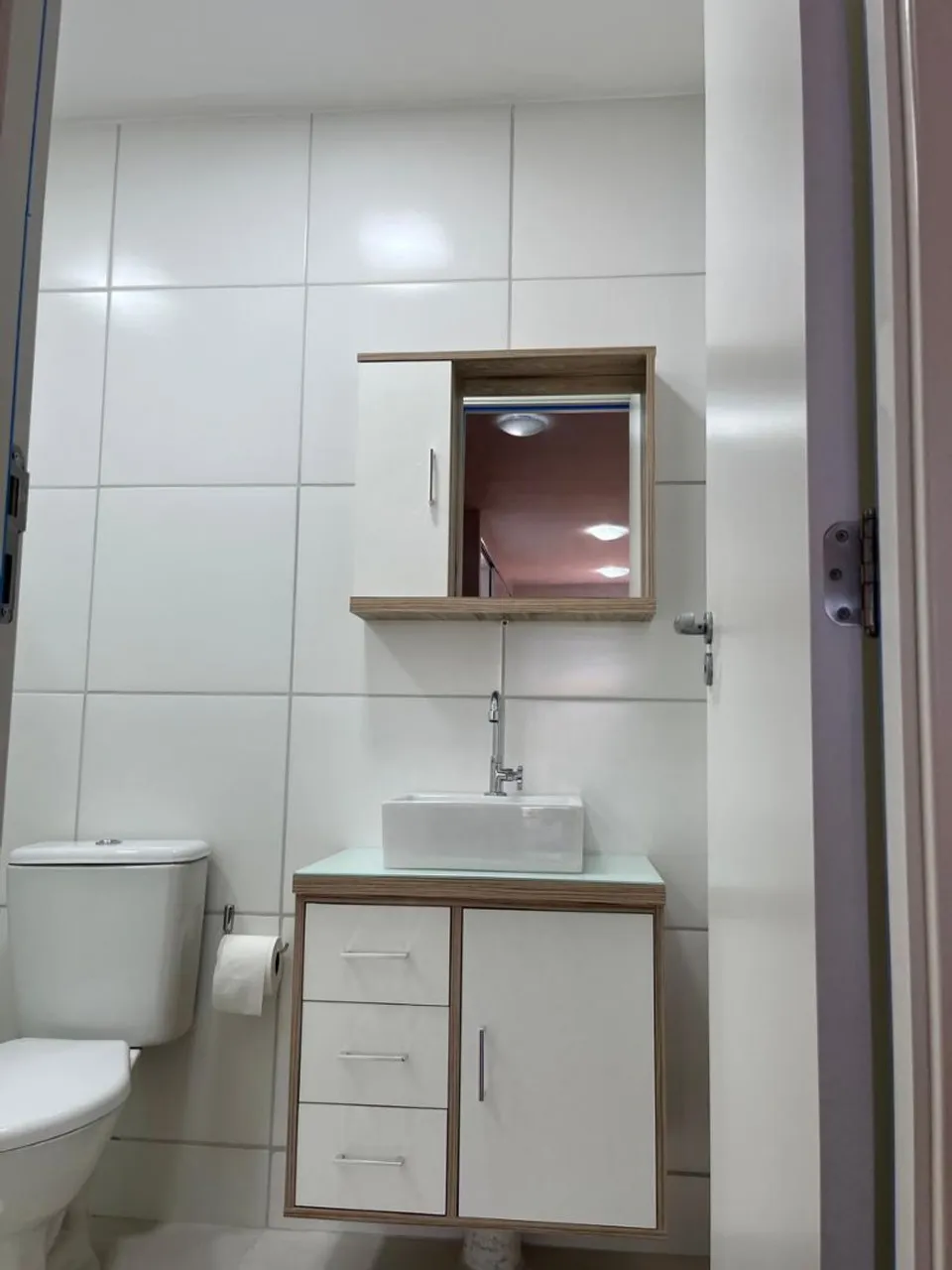 1-bedroom apartment with balcony and laundry area — photo 9