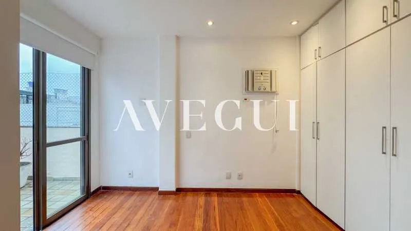 Apartamento com 3 quartos e 3 banheiros — photo 4